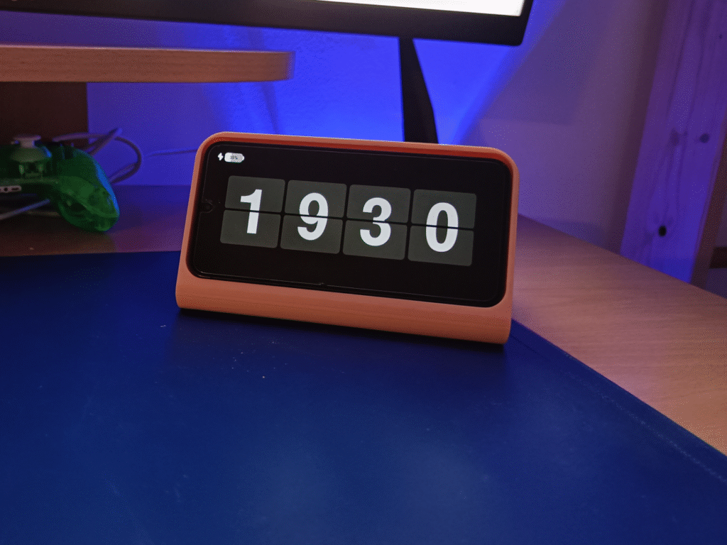Functional 3D Printing Projects: 9 Proven Ways to Save Money 7 samsung charging dock